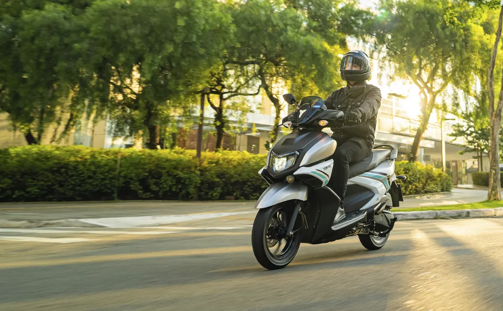 NOVA YAMAHA ZR HYBRID CONNECTED