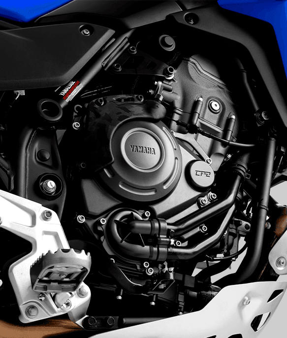 Vista lateral mostrando o perfil do motor