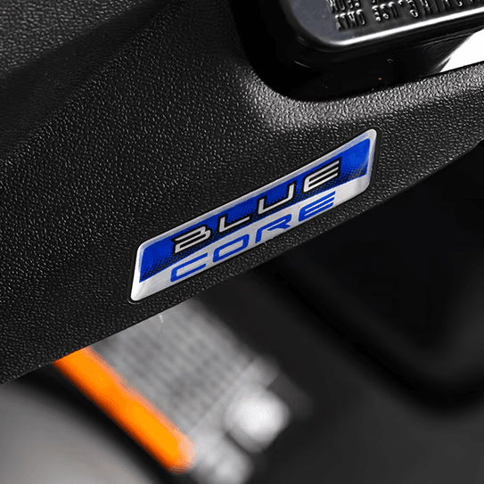 MOTOR DISEÑADO BAJO EL CONCEPTO BLUE CORE