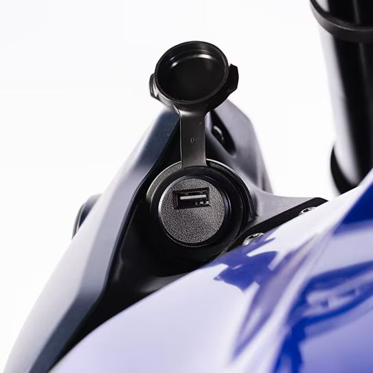 TOMA CORRIENTE USB TIPO A