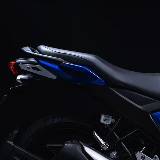 CÓMODO ASIENTO DOBLE NIVEL